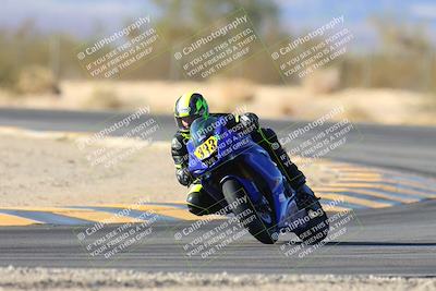 media/Jan-10-2025-CVMA Friday Practice (Fri) [[489e0da257]]/Group 4 and Trackday/Session 5 (Turn 7)/